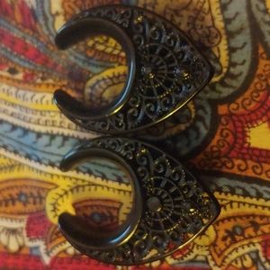 Ventress Black Steel Saddles 3/4"